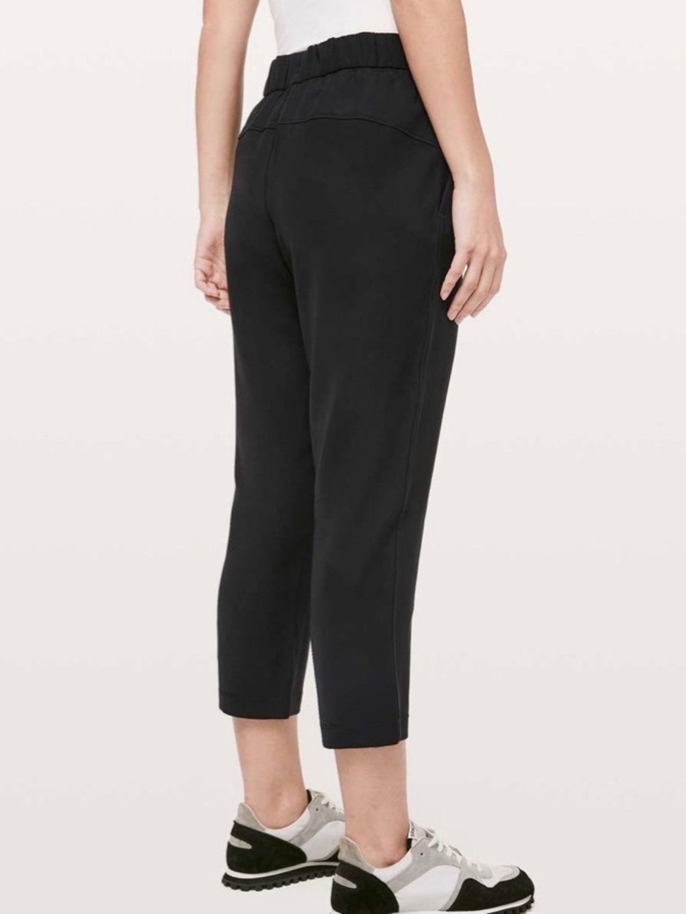 LULULEMON ON THE FIY CROPPED STRAIGHT LEG TROUSER PANT WOVEN BLACK SIZE 12 - Picture 3 of 8